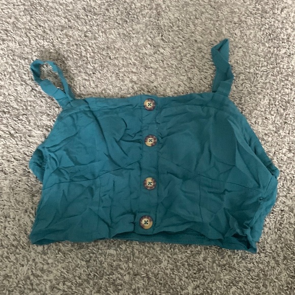 american eagle cropped cami - Picture 1 of 1